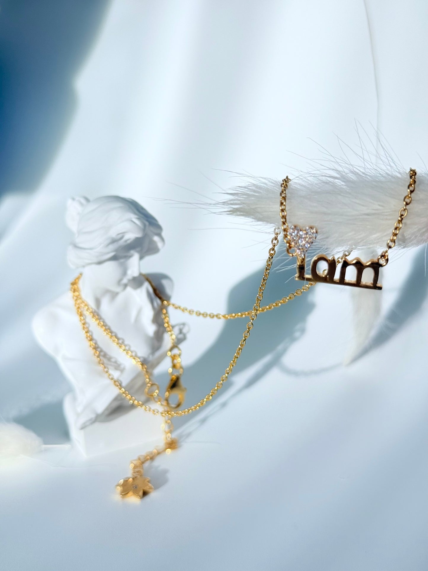 “I love who I am” Necklace -Gold